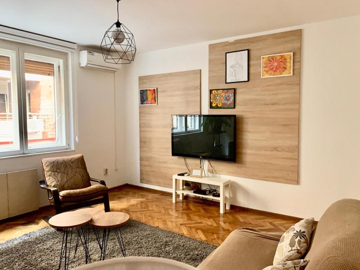 Star Apartment 2 Beograd Bagian luar foto